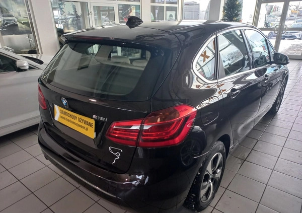 BMW Seria 2 cena 56700 przebieg: 92452, rok produkcji 2015 z Nowe Miasteczko małe 352